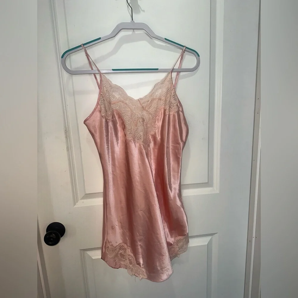 RARE GOLD LABEL Victoria's Secret Satin Lace Slip Dress Nightie Pink Size Medium